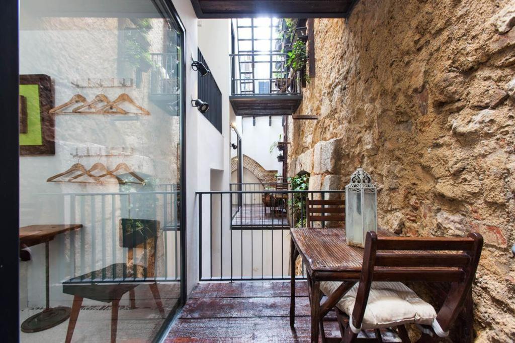 Old Stables Chiado - 1 Bedroom In The Heart Of Apartamento Lisboa