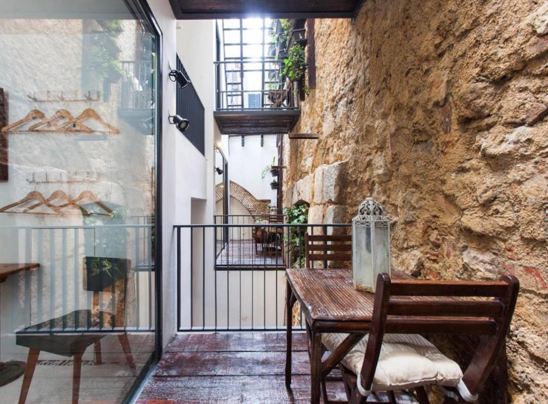 Apartamento Old Stables Chiado - 1 Bedroom In The Heart Of *
